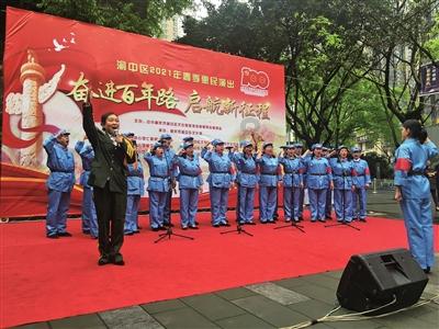cosx的对称轴是什么？